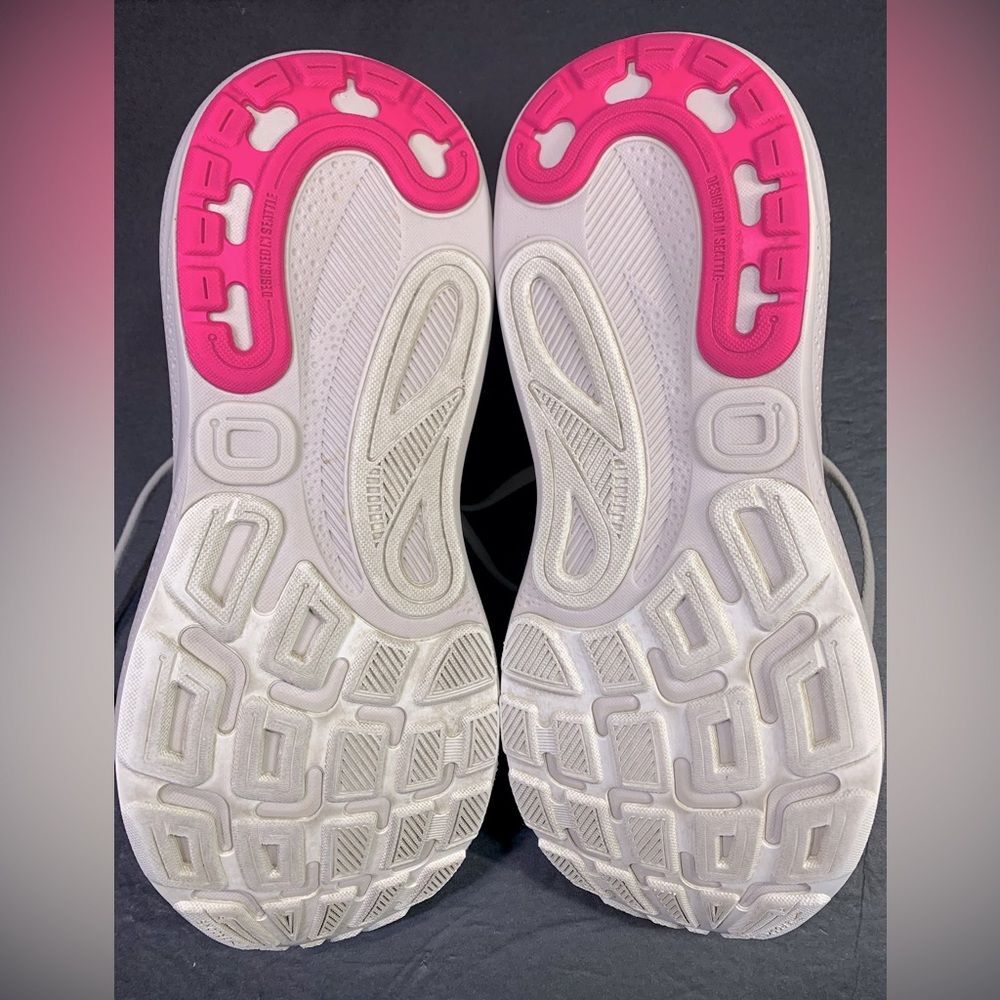 Brooks Womens Adrenaline GTS 24 Size 9 - Picture 8 of 11